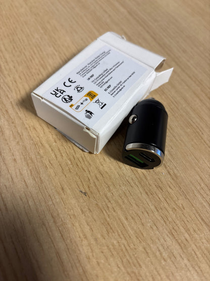 310644 - ÇAKMAK ELZLE me karikim të shpejtë USB C, adaptor USB PD 30W dhe QC 3.0 18W, i pajtueshëm me iPhone, Samsung, Xiaomi, Huawei dhe tableta