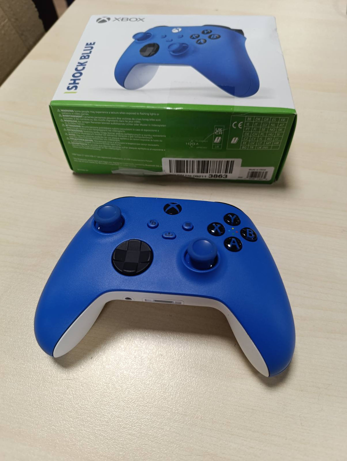 308718 - XBOX Live pa File - Shock Blue Series X, Series S, One, Windows 10 dhe 11, Android dhe iOS