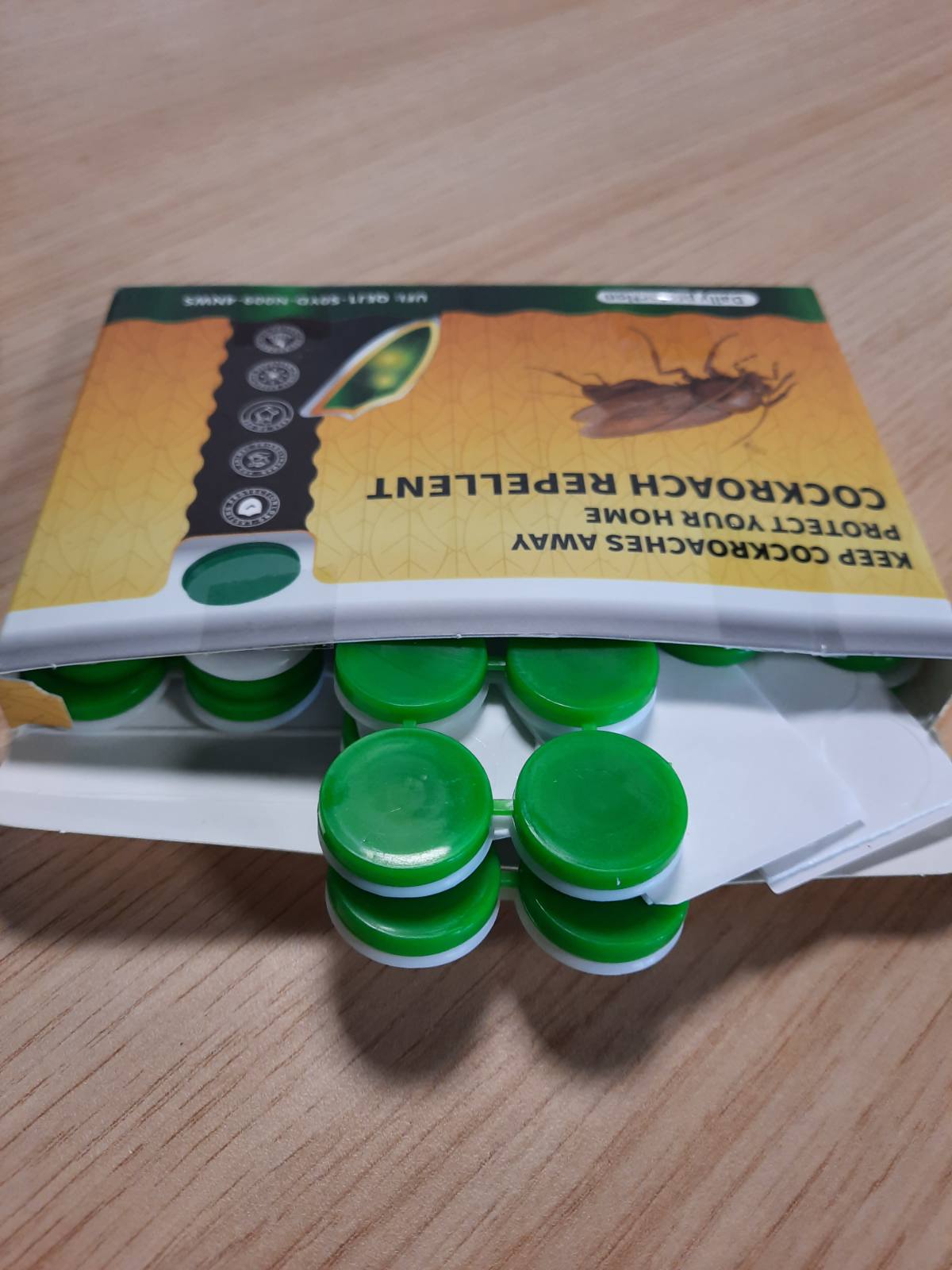 321820 - Kurth për buburrecat - 48 pjesë - Produkt për kontrollin e buburrecave për kuzhinë, banjo, qilar, dollapë