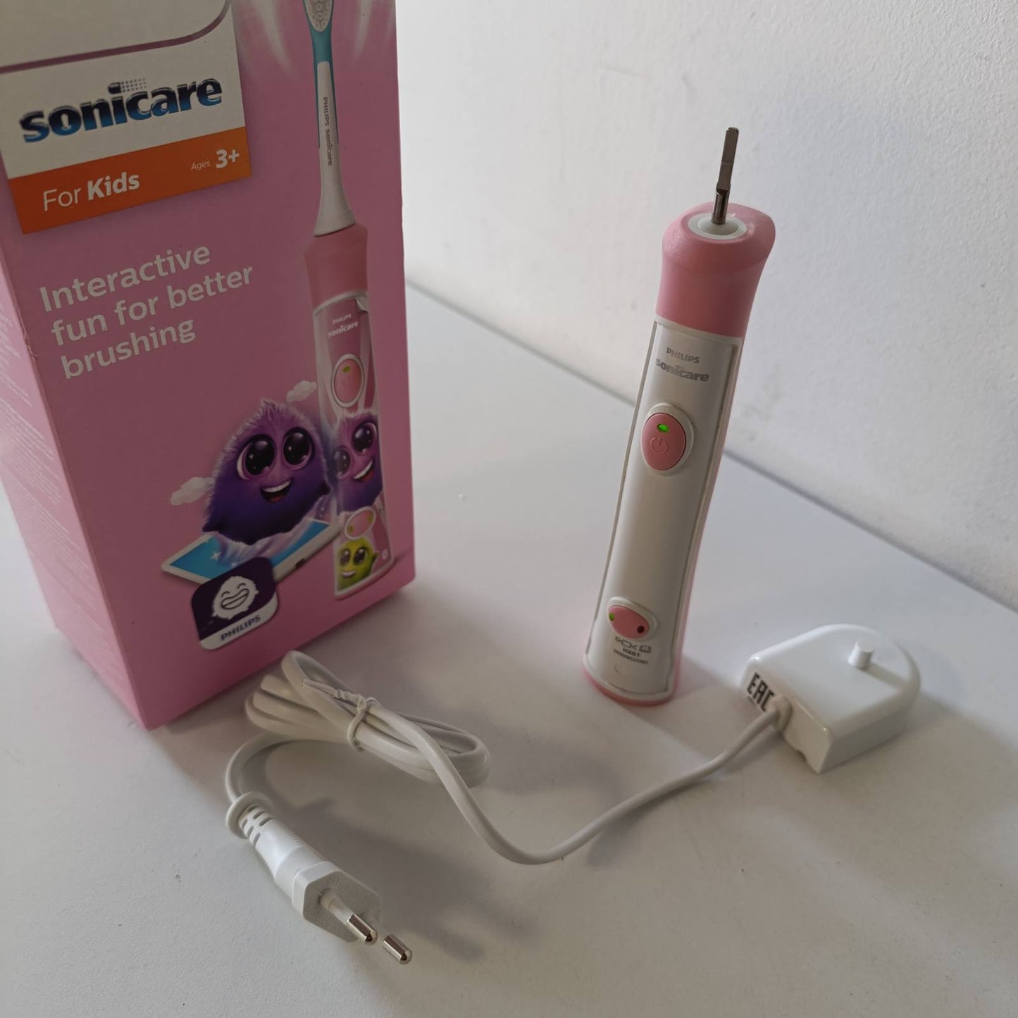 289673 - PHILIPS Sonicare For Kids HX6352/42, furçë dhëmbësh elektrike sonike me aplikacion, për fëmijë 3 vjeç e lart, me SmartTimer dhe QuadPacer, ngjyrë rozë
