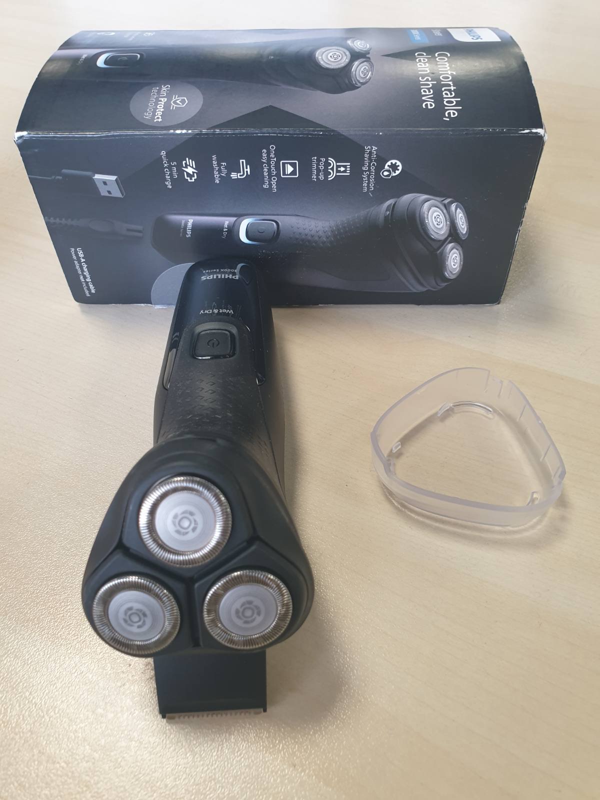 289572 - PHILIPS Shaver Series 3000X, Makinë rroje elektrike për burra, rroje e lagësht dhe e thatë, teknologji SkinProtect, Modeli X3001/00