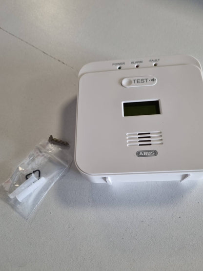 313078 - ABUS Detektor Monoksidi Karboni COWM510 - Alarm Monoksidi Karboni, Ekran LCD, i Bardhë