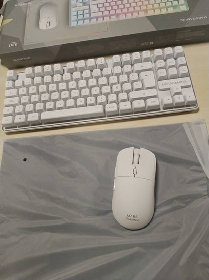 308893 - MARSGAMING MCPWTKL, Spanjisht, Kombinim Lojërash Pa Tel, Teknologji DualPro Link 2.4GPRO, Tastierë TKL FRGB Rainbow + Maus RGB 3200DPI me Çelësa HUANO + Maus Jastëk Anti-Rrëshqitës 360x260mm, i Bardhë
