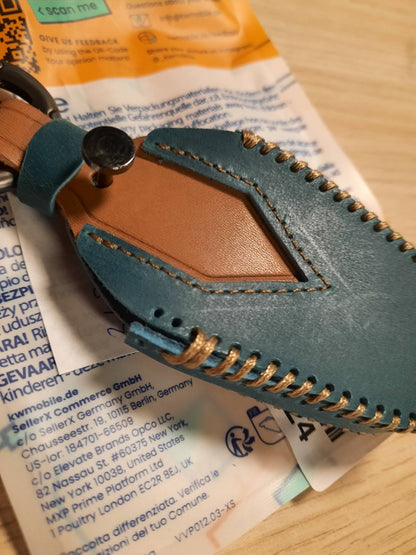 313874 - AKSESORI I ÇELËSIT TË MAKINËS KWMOBILE I KOMPATIBIL ME PEUGEOT CITROEN SMARTKEY (VETËM KEYLESS GO) ME 3 BUTONA - MBAJTËSE ÇELËSI MAKINE PREJ LËKURE FAUX - BLU MARINE - KAFE E ÇELTË