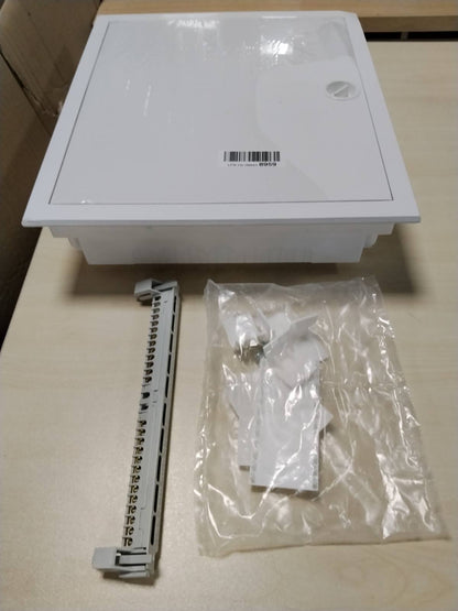 312928 - KUTI SIGURESASH REV e montuar në rrafsh - 2 rreshta, 24 module, 379x341x105 mm, 400V, e bardhë