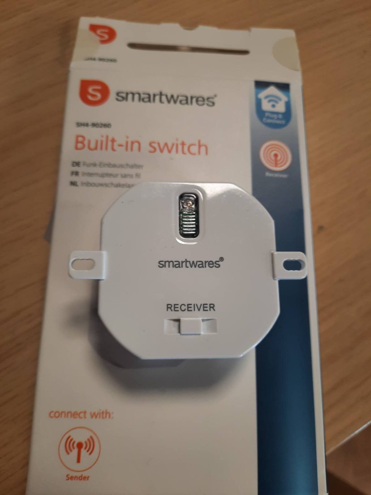 313981 - SMARTWARES Çelës pa tel i integruar për llambat, Plug & Connect, Maks. 1000 W, SH4-90260, i bardhë