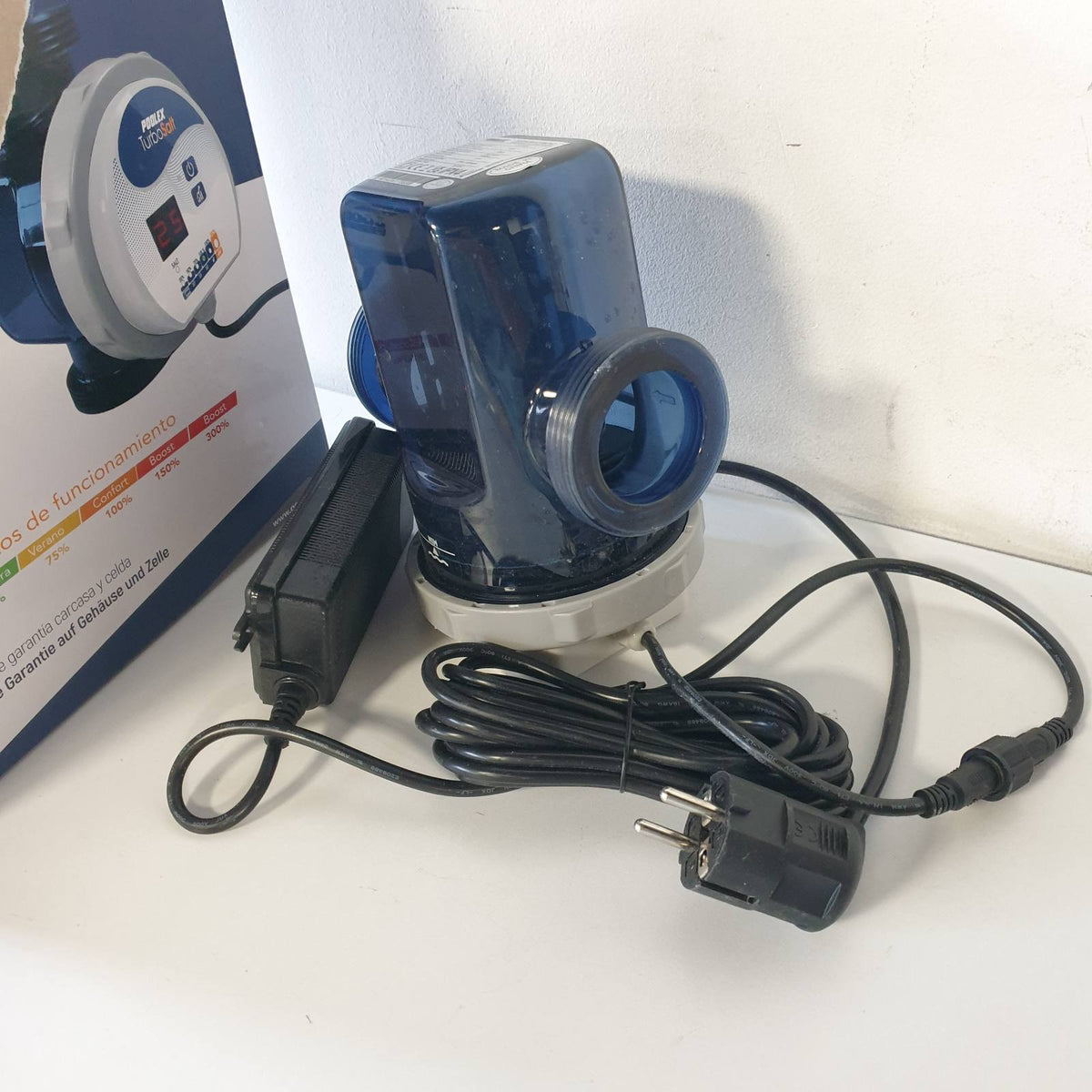 312470 - POOLEX - Kripë Turbo - Elektrolizues Kompakt për Pishina - I pajtueshëm me të gjitha llojet e filtrimit - Trajtim natyral - Deri në 60 m³ - Mirëmbajtje automatike - 4 mënyra funksionimi - Modeli 600