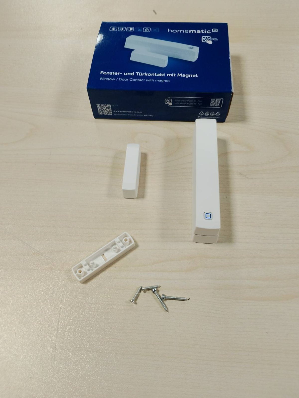 313597 - IP Homematic Magnet kontakti për dritare