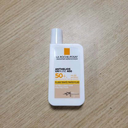307596 - LA ROCHE-POSAY Anthelios Invisible Fluid, SPF 50+, 50 ml, për lëkurë të ndjeshme, teknologji Mexoryl dhe Netlock