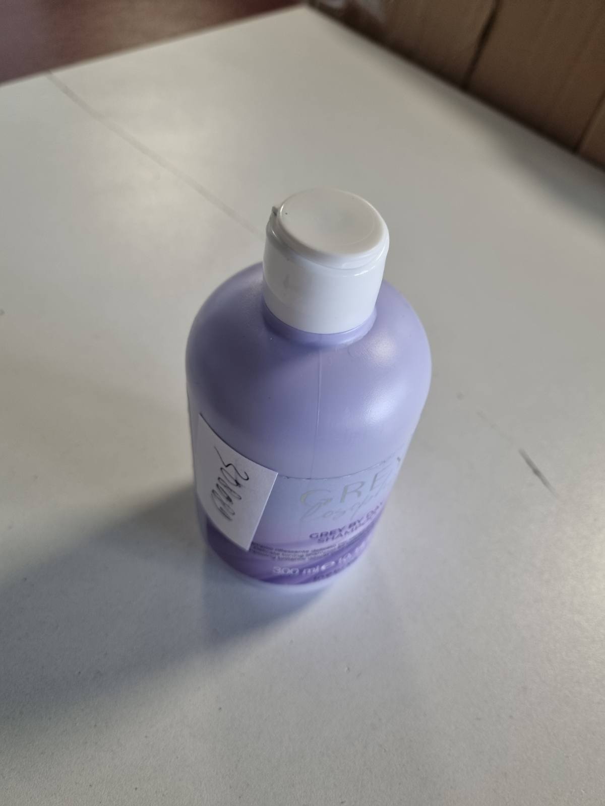 308089 - INEBRYA – Shampo Reflektuese e Butë për Flokë Gri të Zbardhur, 300 ml, Ngjyrë Bjonde Platini