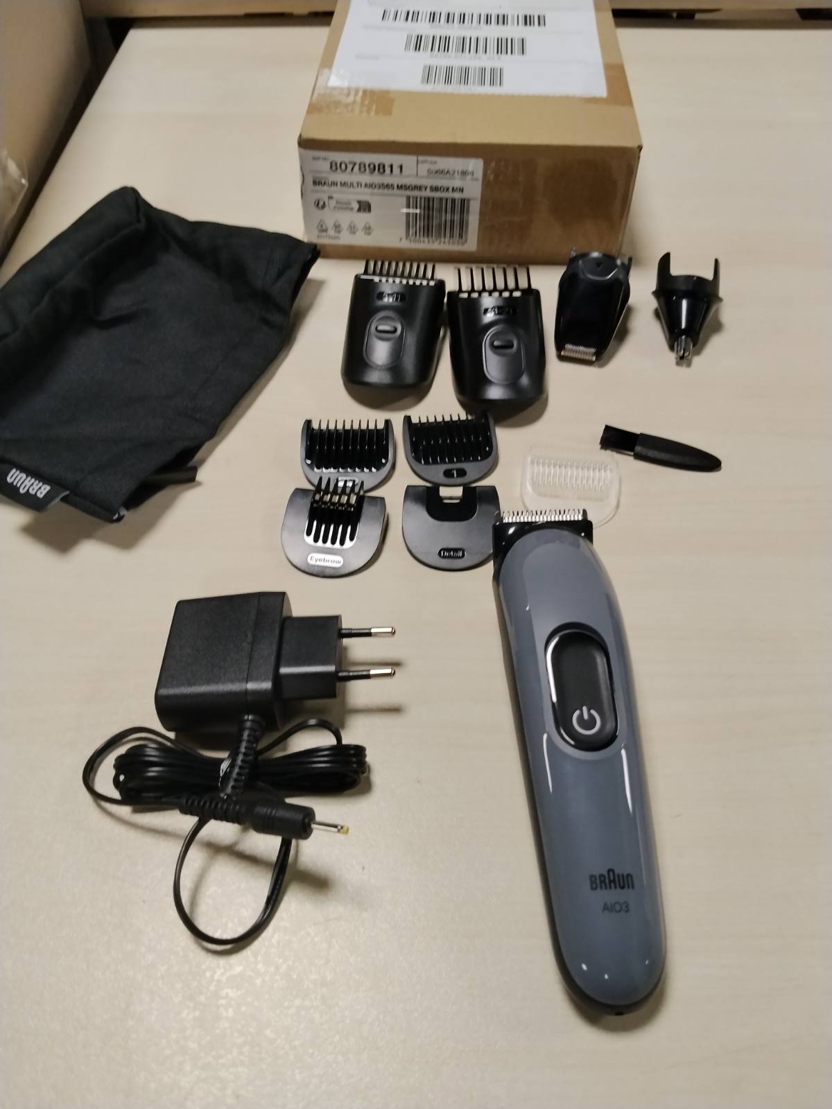 307237 - BRAUN Multigroom All-in-One Series 3, Set 3 prerësesh 11-në-1, AIO3565, Grau