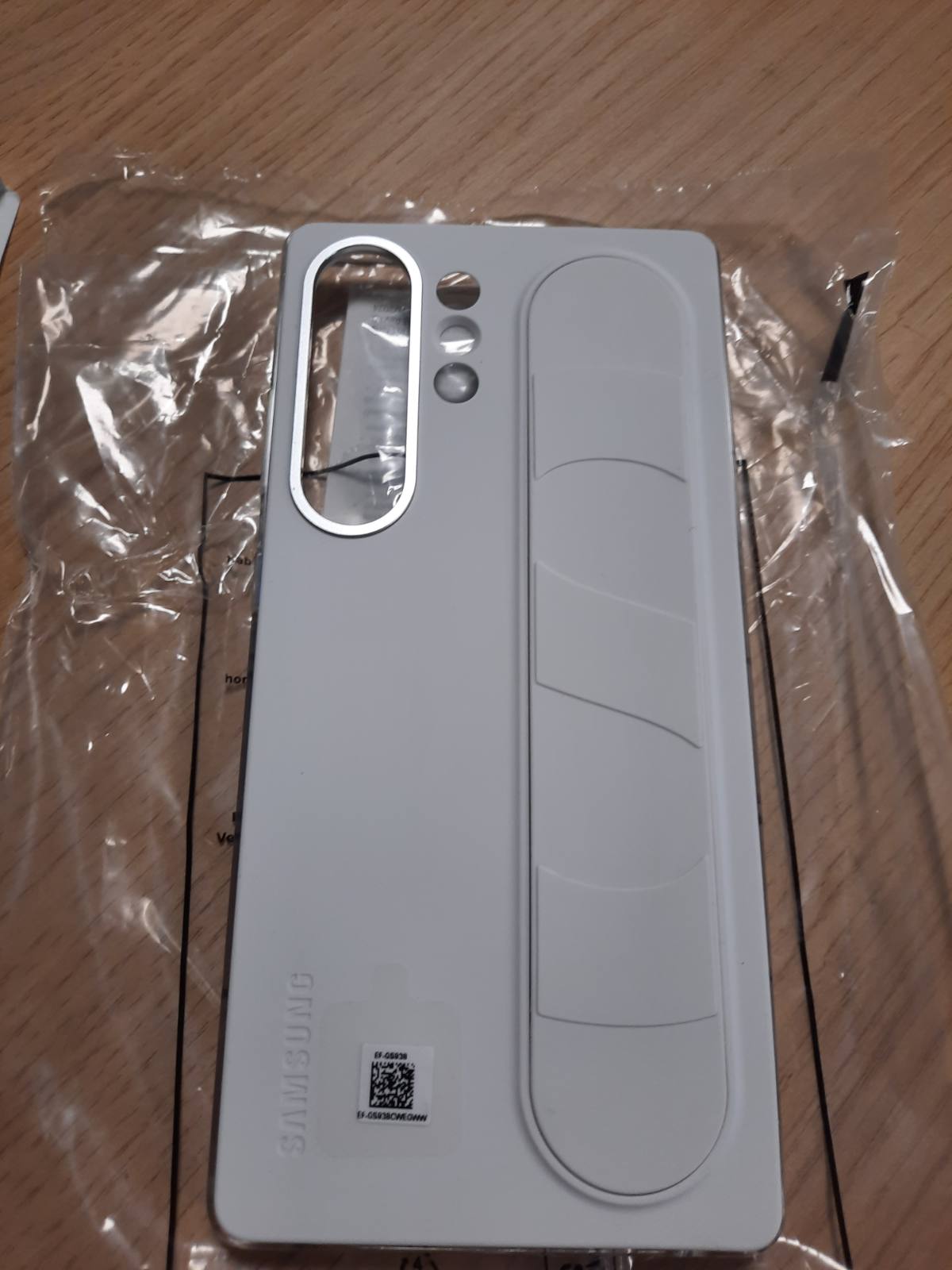 308949 - SAMSUNG Mbulesë mbrojtëse me rrip dhe funksion mbështetëse për Galaxy S25 Ultra, e bardhë