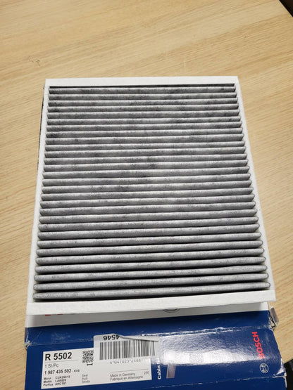 314184 - BOSCH Filtri ajri i brendshëm 1987435502