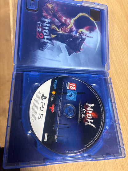 319721 - NIOH Koleksioni (PS5)