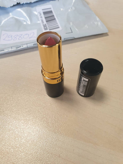 298802 - REVLON Buzëkuq Super Lustrous, 4.2g, Teksturë kremoze, Hidratuese me Vitaminë E, Nuanca 130 Rose Velvet