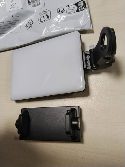 299429 - NEEWER Dritë Selfie me Kapëse Telefoni, 60 LED, 2000mAh e Rikarikueshme, 3 Modalitete Drite, Llambë Portative për Tablet/Laptop