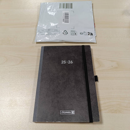 267254 - BRUNNEN Student Planner 2025/2026 FAKT!plus, A5, karton, e zezë