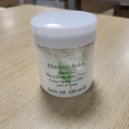 297476 - ELIZABETH ARDEN Pika Mjalti me Çaj të Gjelbër, Krem Trupi 250 ml, rigjallëron dhe hidraton lëkurën