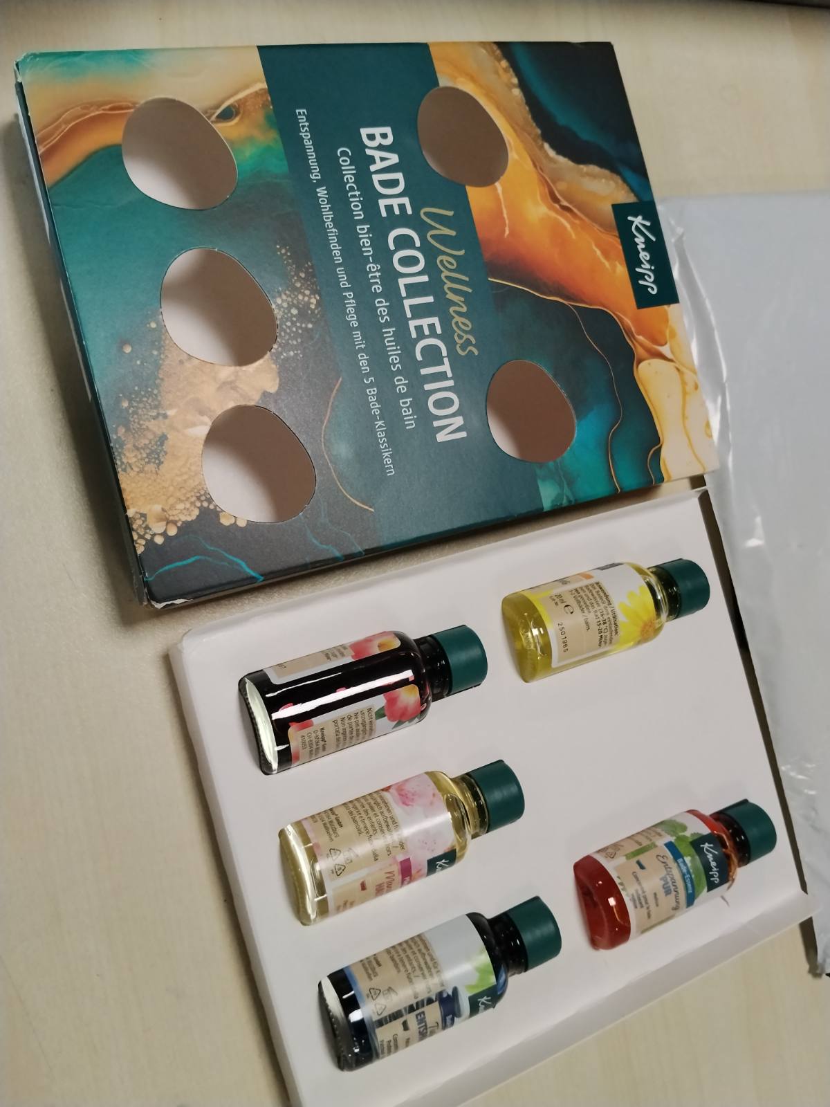 298851 - KNEIPP Set Dhuratash Wellness Bath Collection - 5 vajra 20ml - Madhësi mostrash