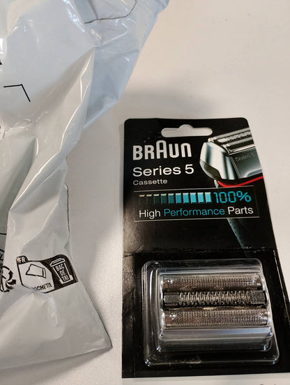 300451 - BRAUN Kokë rroje elektrike Seria 5, 52S, argjend