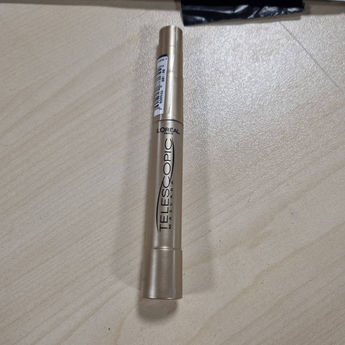 301165 - L'ORÉAL PARIS - MASKARA E ZEZË PËR QERPIKË TË NDARË SAKTËSISHT ME GJATËSI TELESKOPIKE, MASKARA TELESKOPIKE E ARTË E RREME, 1 x 8 ml