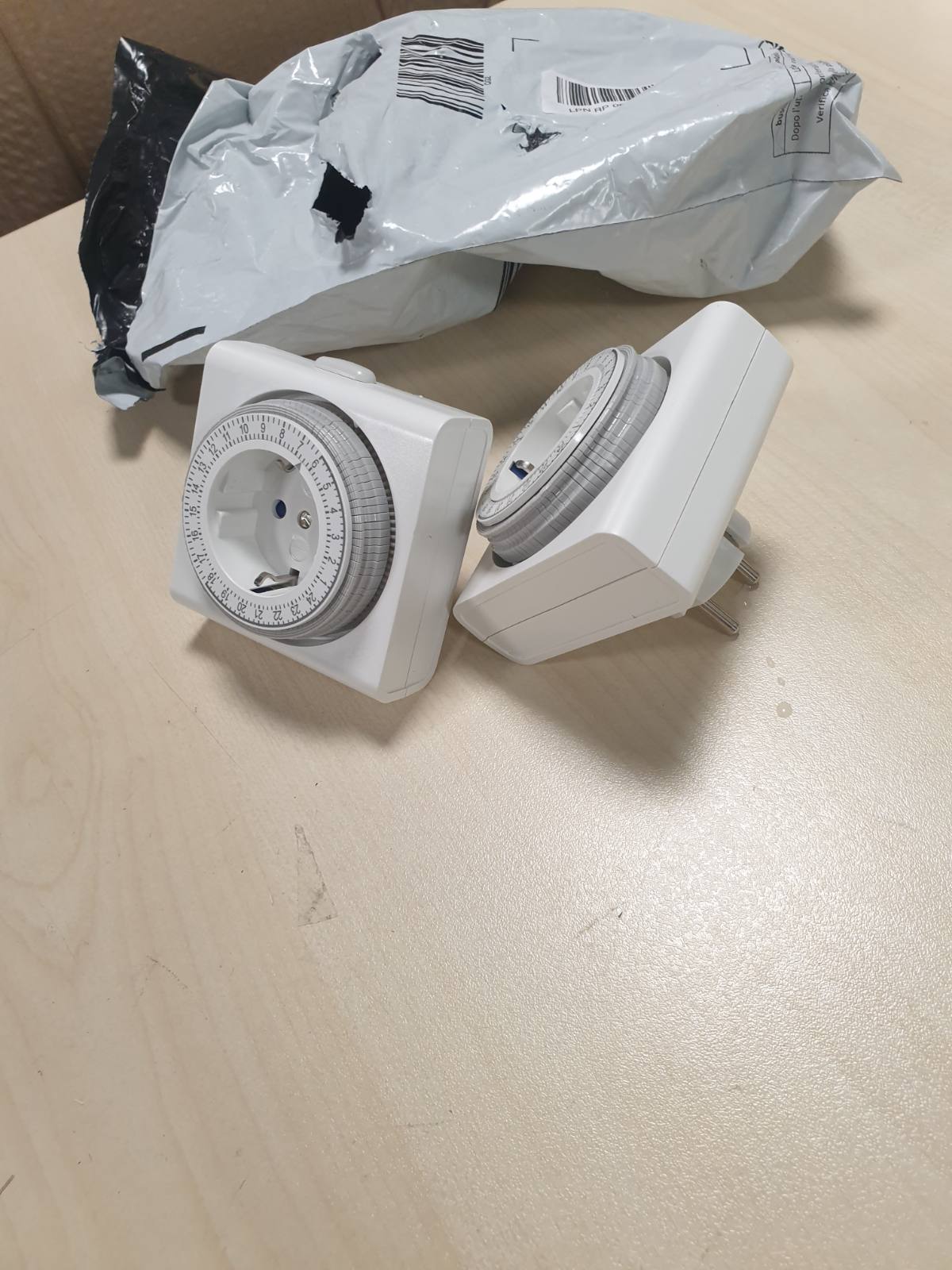 214660 - G-HOMA Prizë Ndërprerësi Mekanik Kohëmatësi, Set me 2, për Përdorim të Brendshëm me 96 Segmente, Interval Ndërrimi 15-Minutësh
