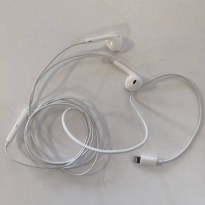 296119 - APPLE Kufje EarPods me lidhës Lightning