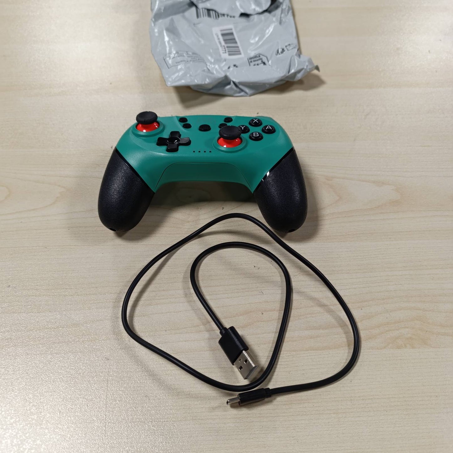 293501 - NK Kontrollues me Çelës Pa Tel, Bluetooth, 6 Akse, Turbo, Dridhje të Dyfishtë, Blu