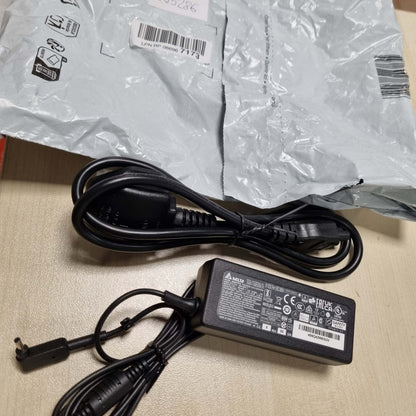 295286 - DELTA Adaptor për laptop, pajtueshëm me Acer Chromebook 11 14, 19V 2.37A 45W, Konektor 3.0 x 1.1 mm