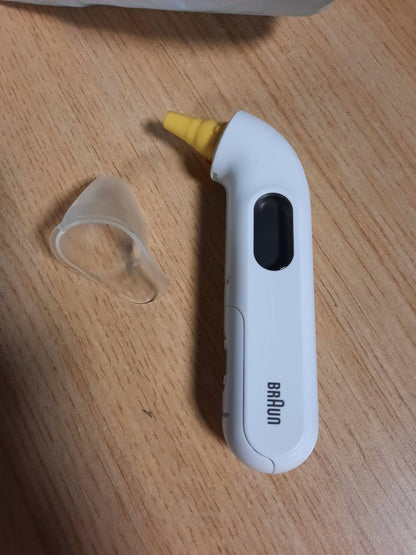 300875 - BRAUN Termometër Veshi ThermoScan 3 IRT3030 - Matje e Shpejtë 1 Sekondë - Ekran Dixhital - I Përshtatshëm për Foshnje dhe Fëmijë të Vegjël