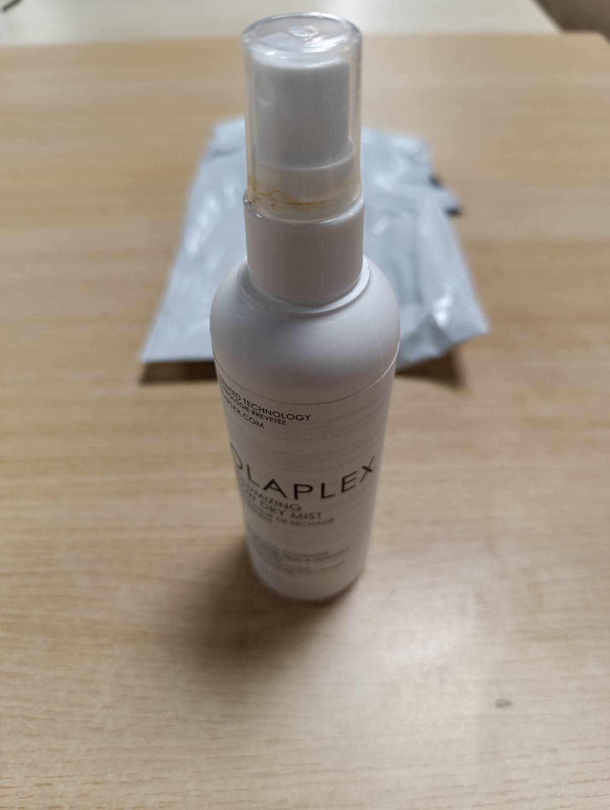 317217 - OLAPLEX Sprej për tharje me bojë Volumizing, 150 ml, Mbrojtje nga nxehtësia deri në 232°C, për flokë të çrregullt, kaçurrela, të drejta dhe me onde