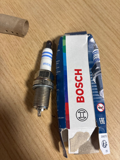 322615 - BOSCH Double Iridium 0242240653 - Kandele për ndezje të besueshme për motorët me benzinë