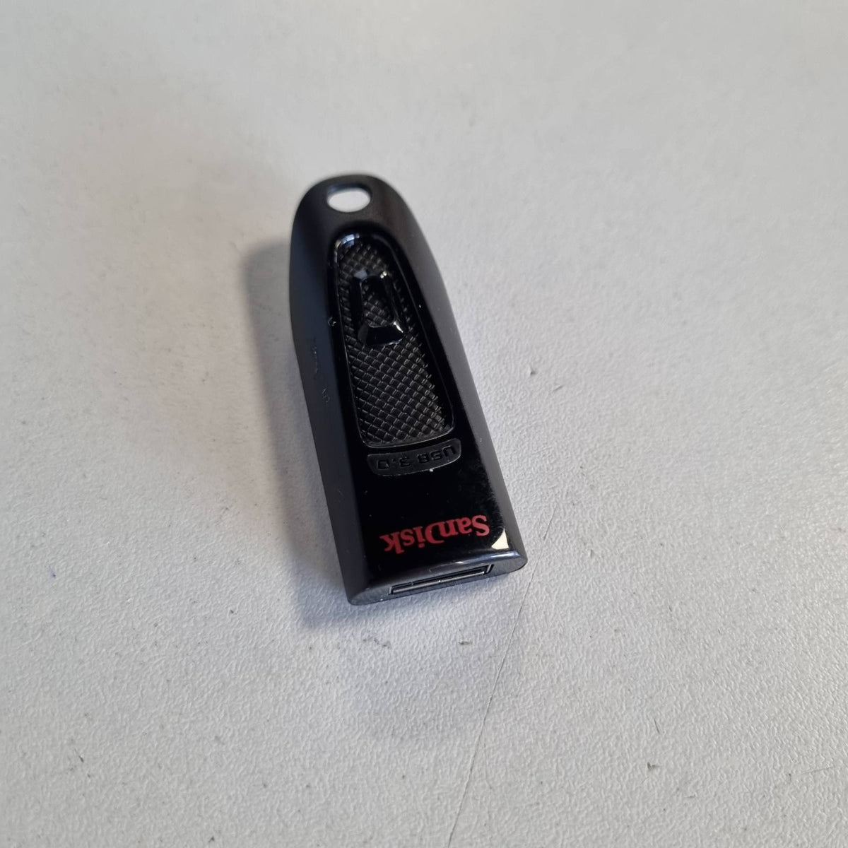 295660 - SANDISK NJËSI FLASH USB 3.0 256 GB, Softuer SecureAccess, Mbrojtje me Fjalëkalim, Shpejtësi Transferimi deri në 130 MB/s, E Zezë