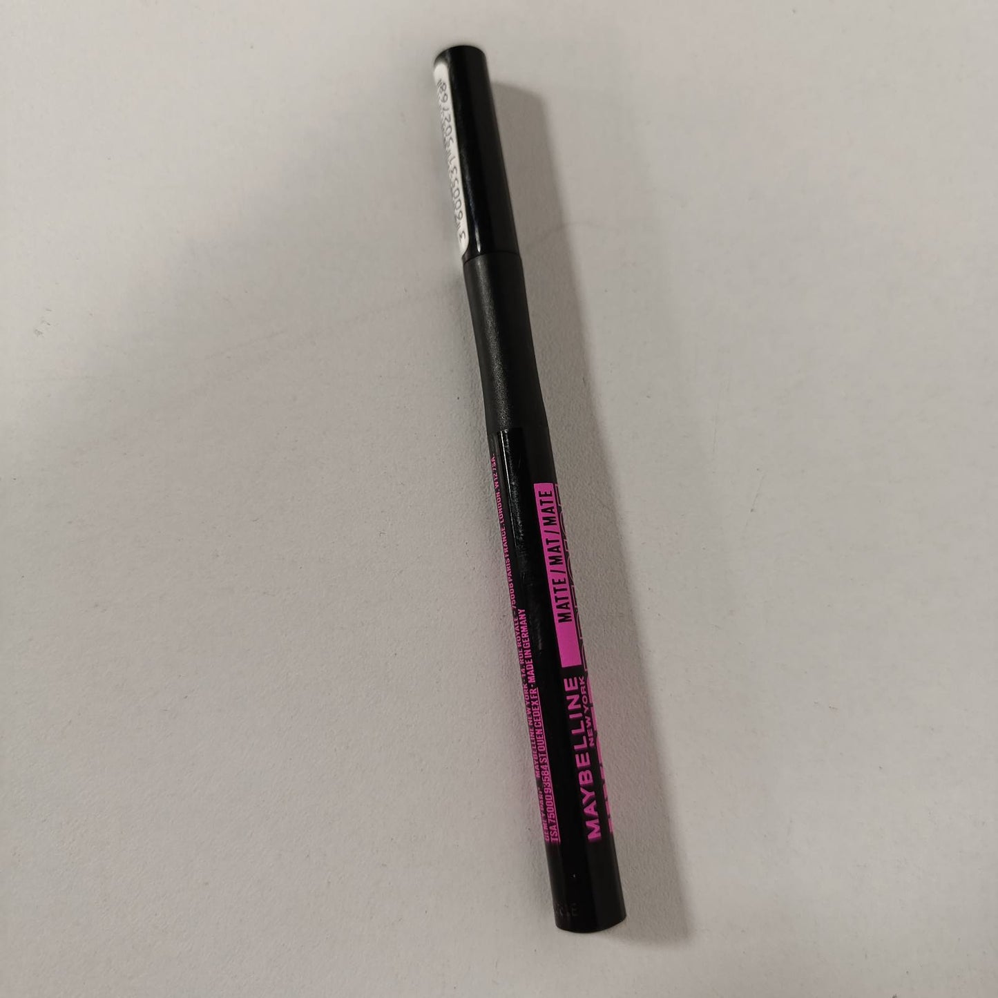 318710 - MAYBELLINE NEW YORK - Vijëzues sysh Hyper Precise Allday - i papërshkueshëm nga uji - Nr. 701 i zi mat
