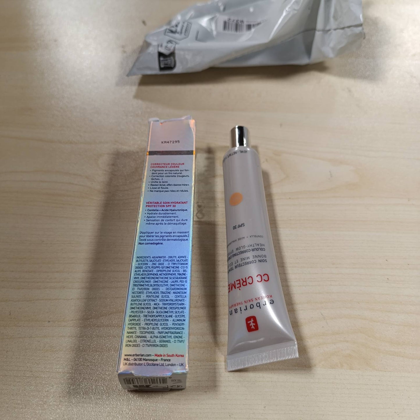 275115 - ERBORIAN Krem CC me Centella Asiatica, 40 ml, mbrojtje nga dielli SPF 30, kozmetikë koreane, Doré