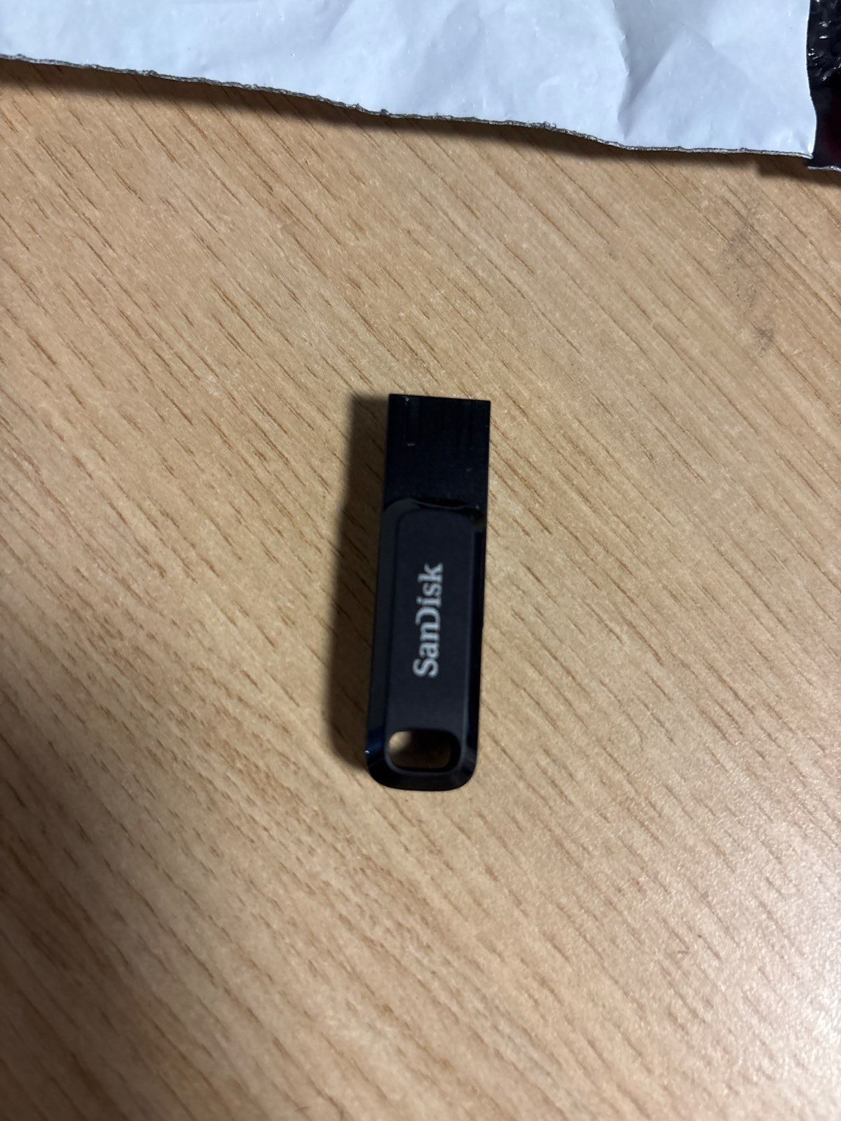 273514 - SANDISK Ultra Dual Drive Go USB Type-C & Type-A, 128 GB, shpejtësi leximi 400 MB/s, ruajtje për smartphone Android, mund të përdoret si çelës dore, E zezë