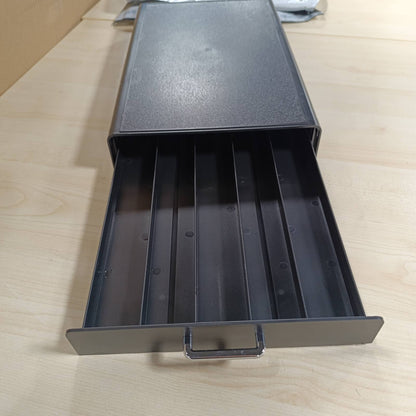 197231 - AMAZON BASICS Kuti Ruajtjeje me 1 Sirtar për Kapsulat e Kafesë Nespresso Originalline, Plastike, Kapacitet: 50 Kapsula, Ngarkesa: 4.5 kg, Ngjyra: E Zezë