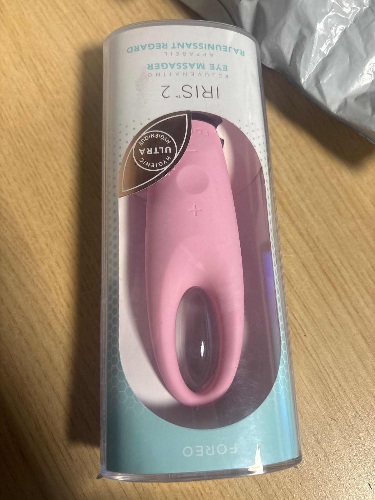 296539 - FOREO IRIS 2, Masazhues kundër rrudhave për sytë, për rrathë të errët, ënjtje dhe qese poshtë syve, Mjet për kullim limfatik, Silikon ultrahigjienik, Garanci 2-vjeçare, Rozë perle