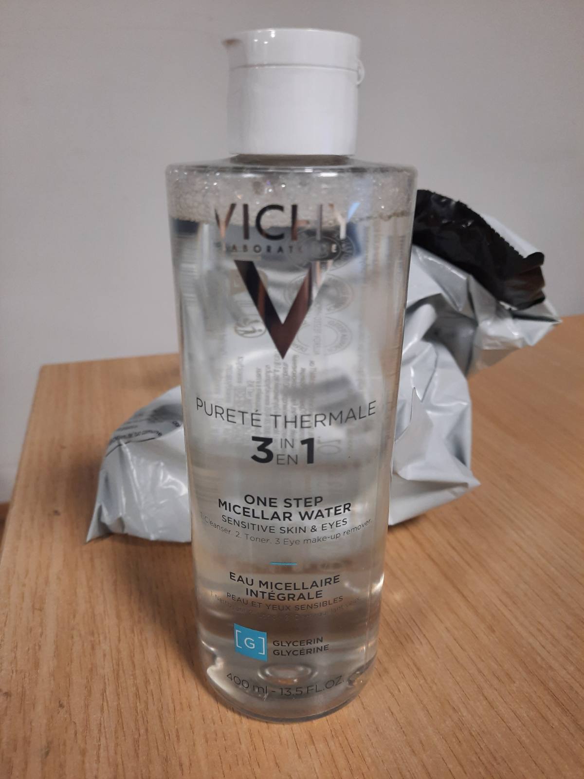 298607 - VICHY Pureté Thermale Ujë Micelar, 400 ml, pastron dhe heq grim-in, i përshtatshëm për lëkurë të ndjeshme