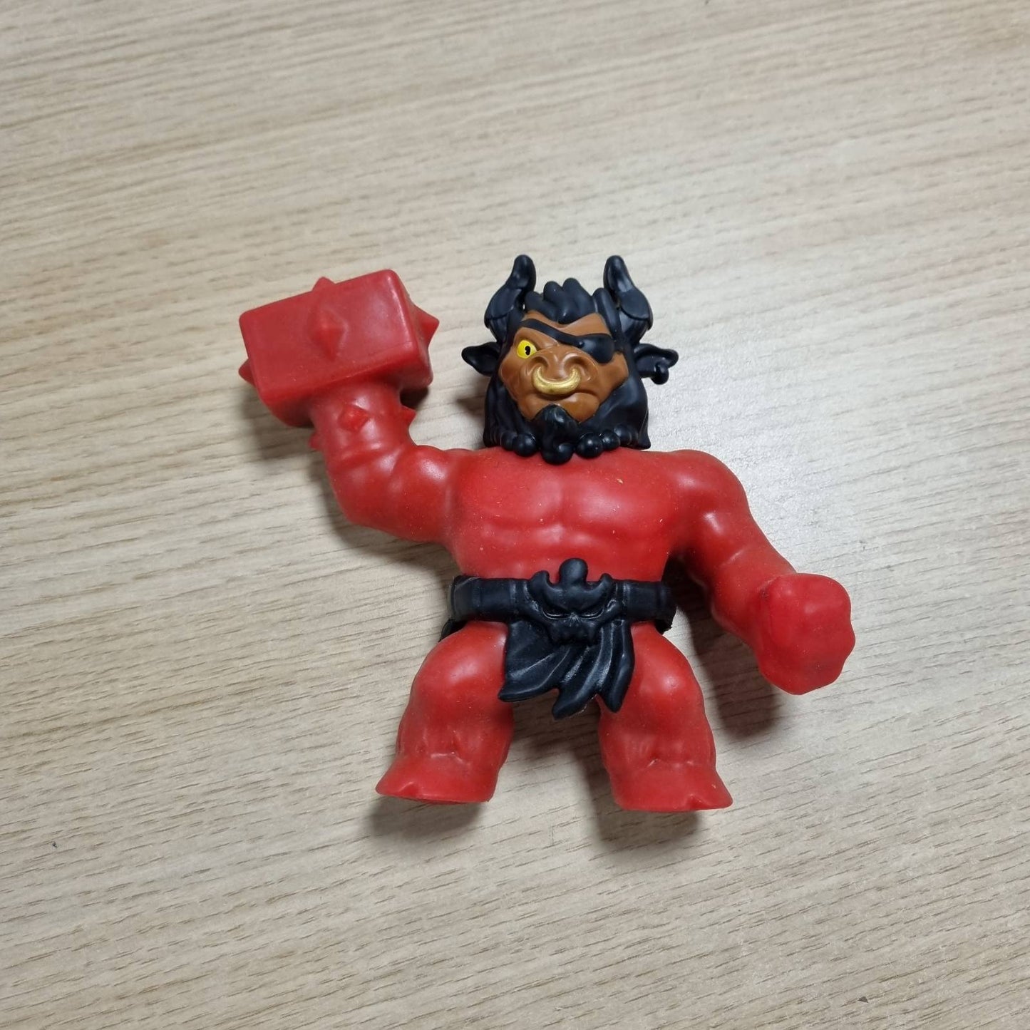 294188 - BANDAI CO42796 Figurë aksioni Heroes of Goo JIT Zu, Smash Strikers Terror Bull, Shtrydh dhe Zgjat, Shumëngjyrëshe