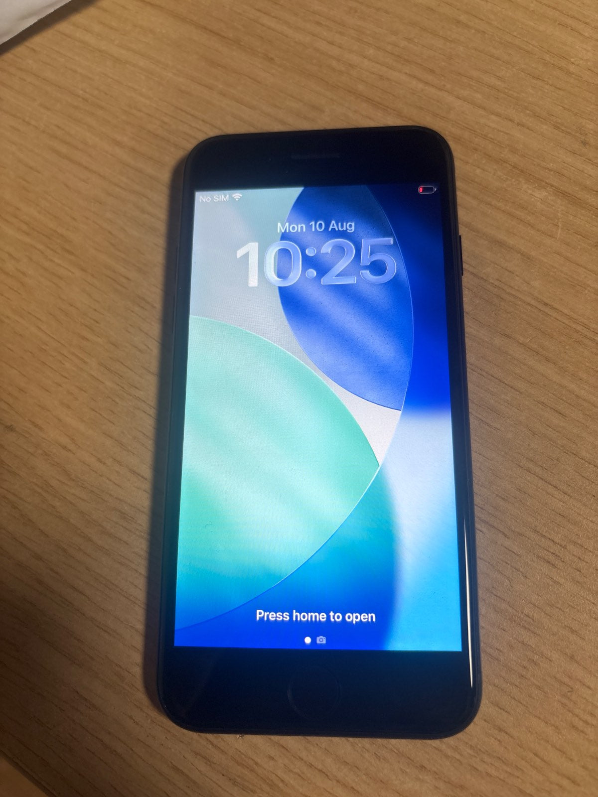 292075 - APPLE iPhone SE Gjenerata e 3-të, 128GB, Mesnatë (I Rinovuar)