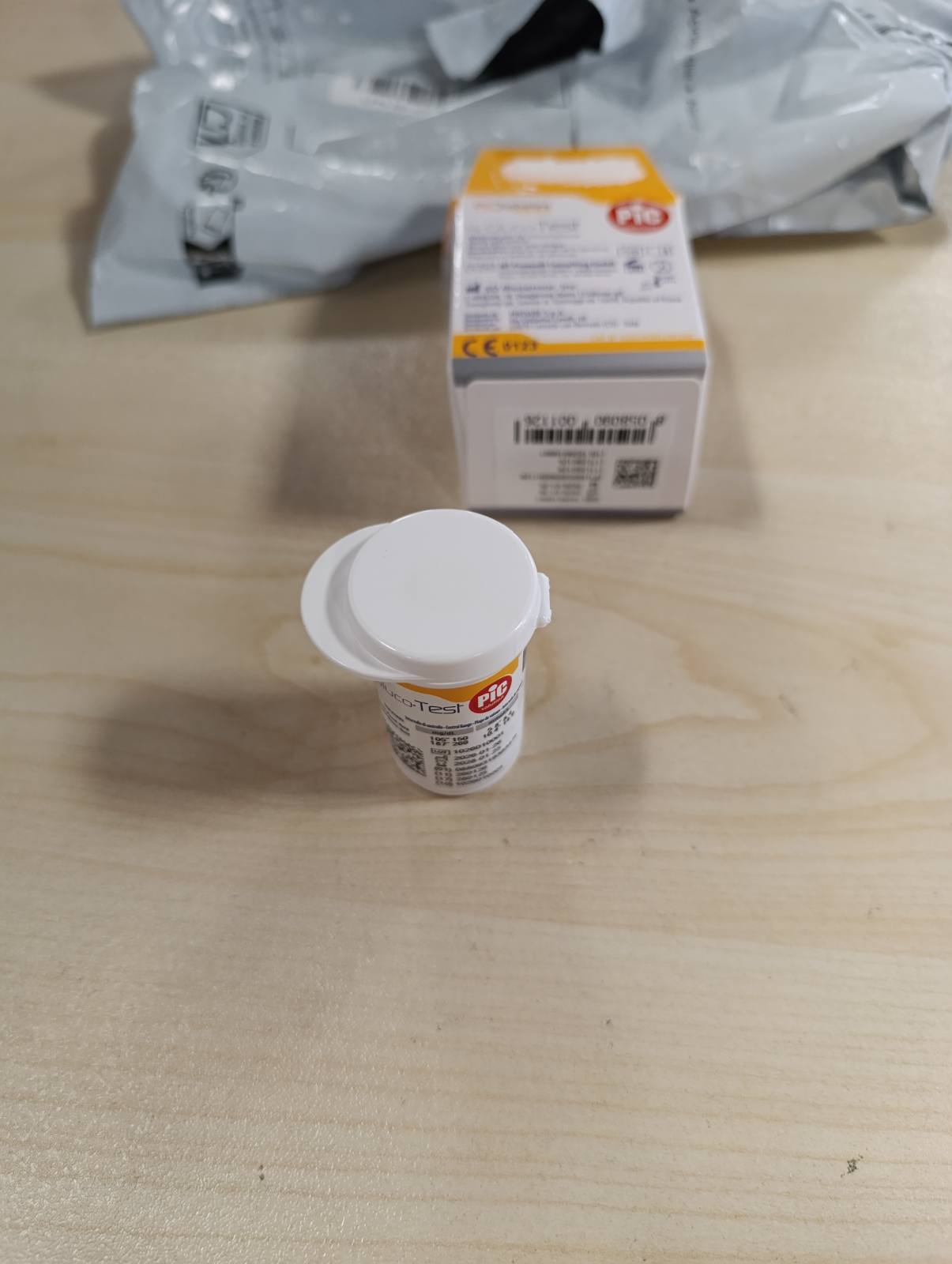 272162 - PIC SOLUTION Shirita testimi të glukozës në gjak Glucotest, 25 njësi