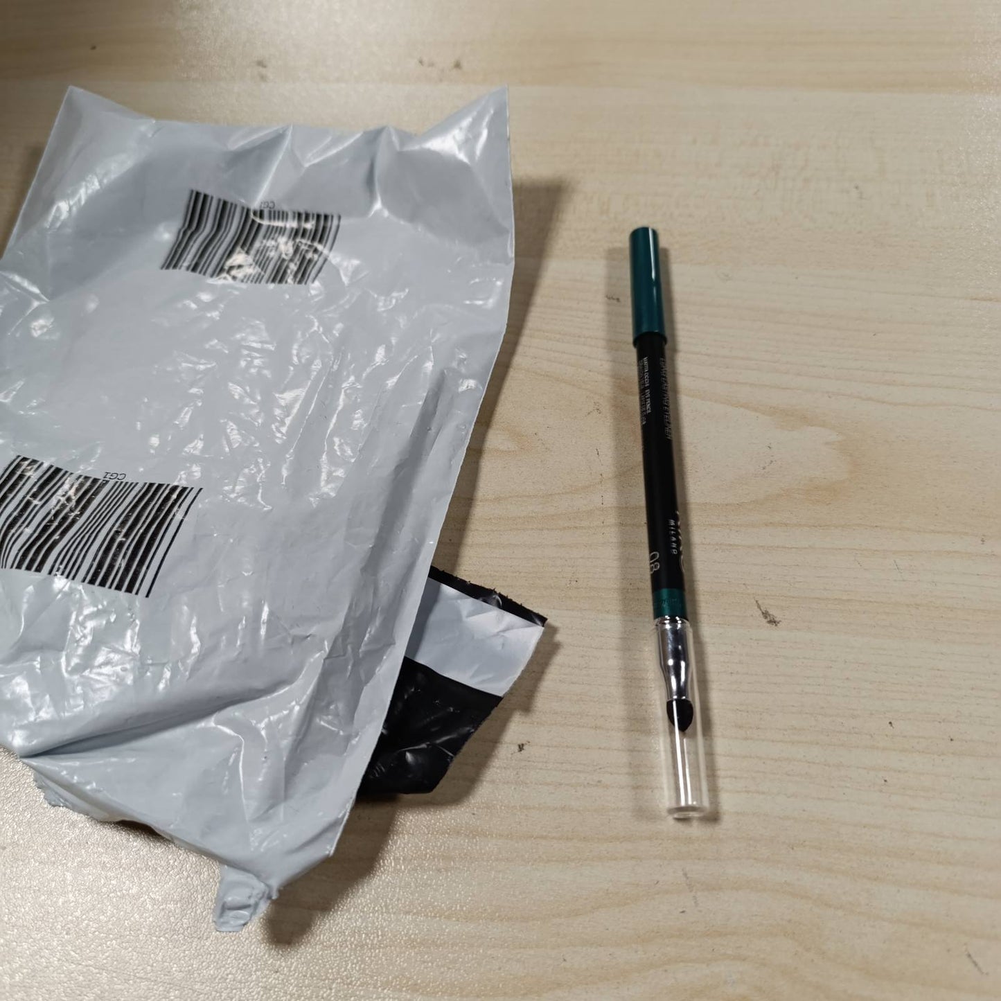 275861 - KIKO MILANO Laps sysh me ngjyrë intensive, qëndrueshmëri të gjatë 08, i papërshkueshëm nga uji, qëndrueshmëri deri në 10 orë