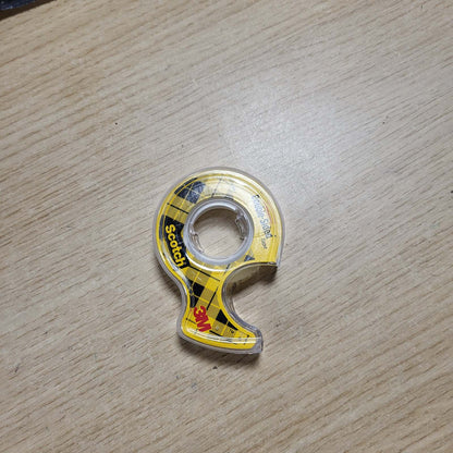 296485 - SCOTCH Shirit ngjitës dyanësor 136D-MDOEU, 12.7 mm x 6.3 m, 1 rrotull në dorë, dozator/paketë