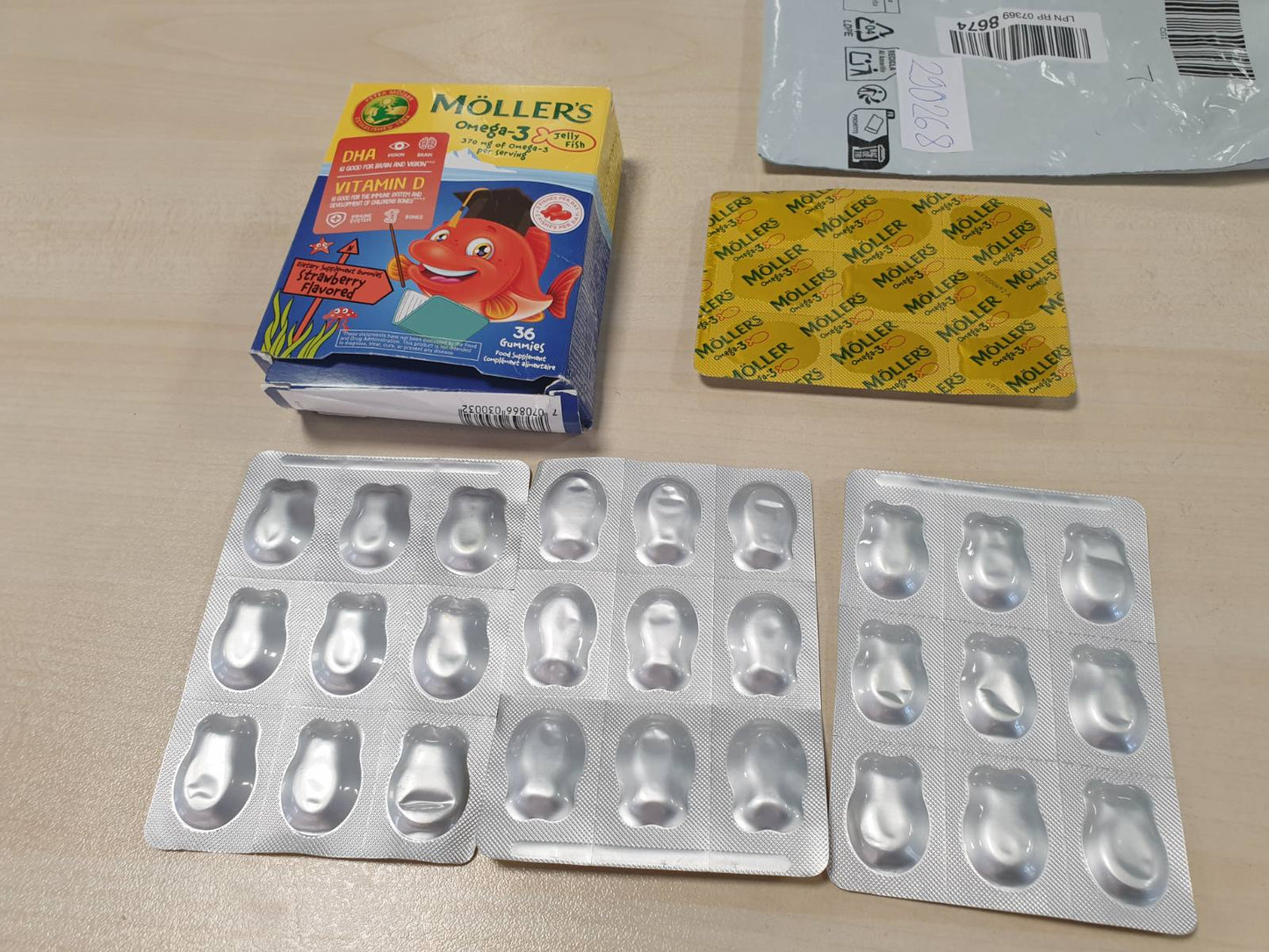 290268 - MOLLER'S Omega 3 për Fëmijë, Vaj Peshku Omega 3 me DHA dhe EPA, Pa Gluten, Pa Laktozë, Pa Sheqer të Shtuar, 36 copë