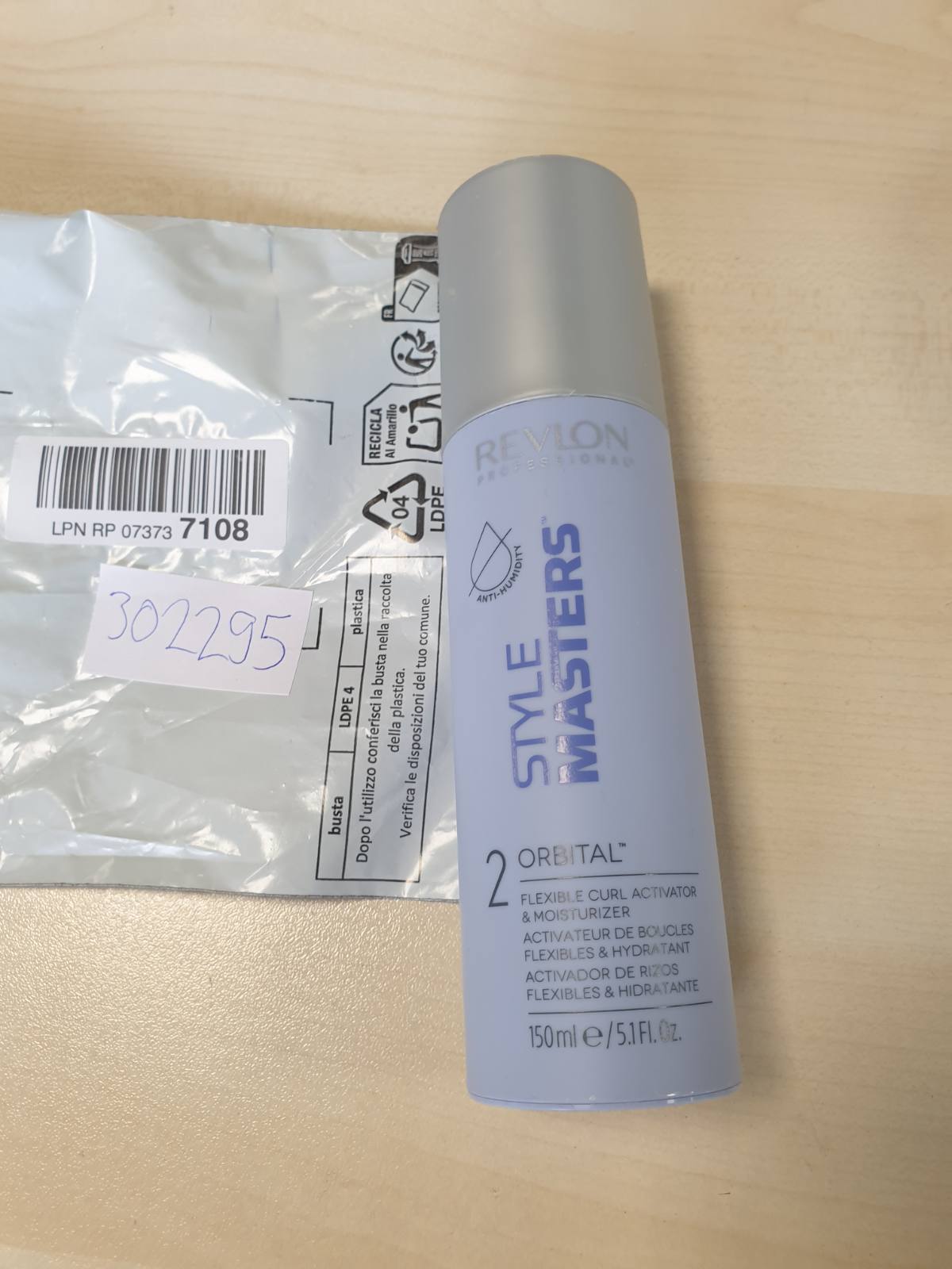 302295 - REVOL PROFESSIONAL STYLE MASTERS CURLY ORBITAL Xhel për Flokë, 150 ml, xhel hidratues për kaçurrela dhe përcaktues i kaçurrelave.