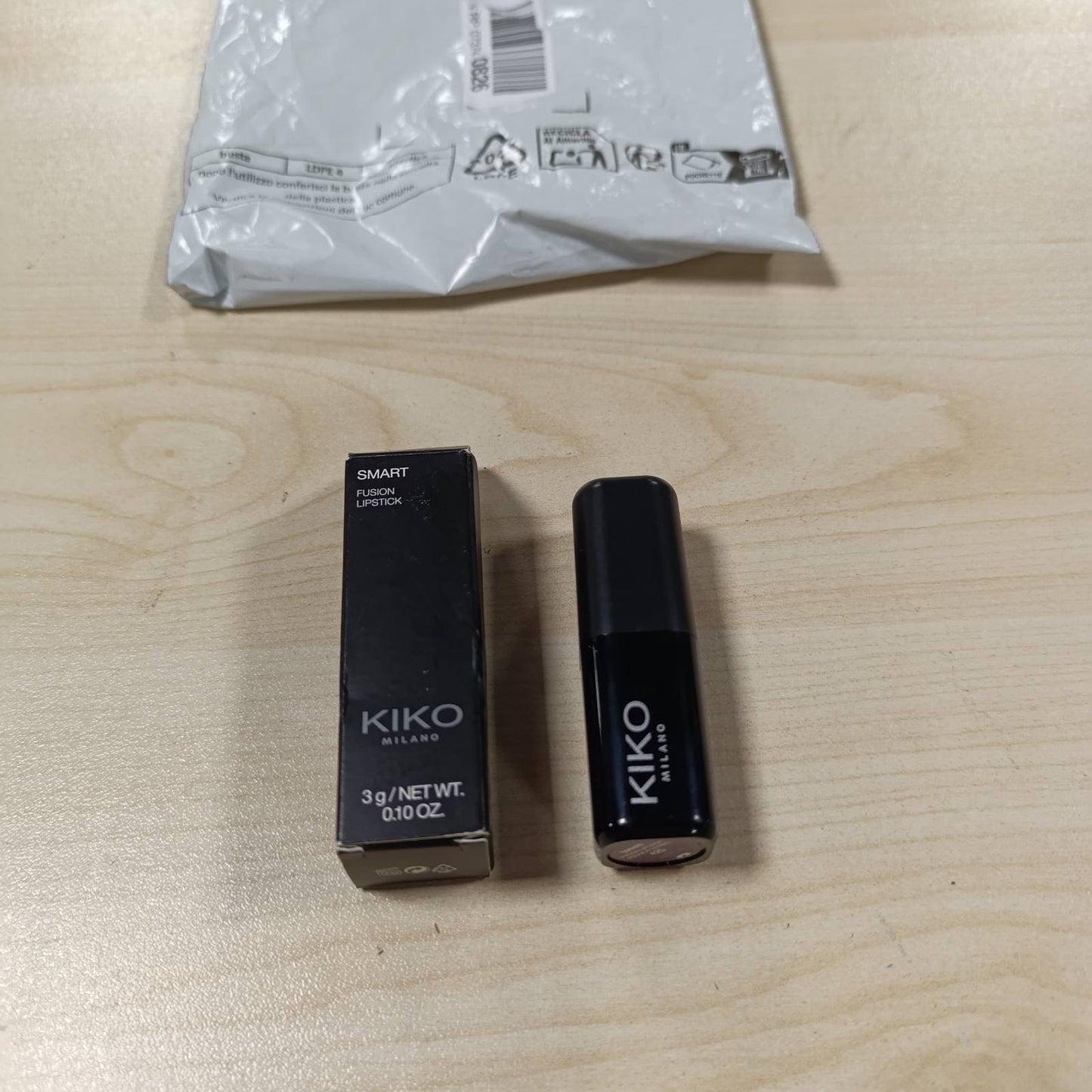 319096 - KIKO MILANO Smart Fusion Lipstick 425 - Buzëkuq i Pasur dhe Ushqyes, 425 Vjollcë e Thellë