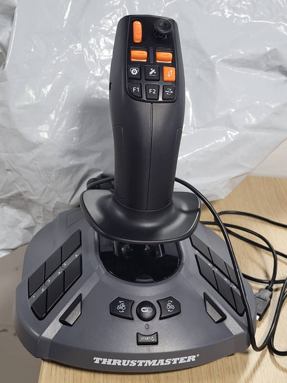 276324 - Thrustmaster SimTask FarmStick - Joystick për Simulim Bujqësor me Precizion të Lartë, Butona të Programueshëm për PC