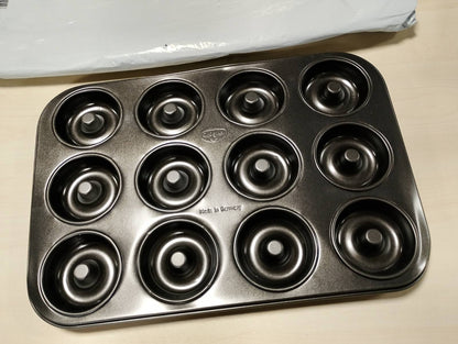 293420 - DR. OETKER - Tavë pjekjeje me 12 hapësira për petulla, me shtresë jo-ngjitëse