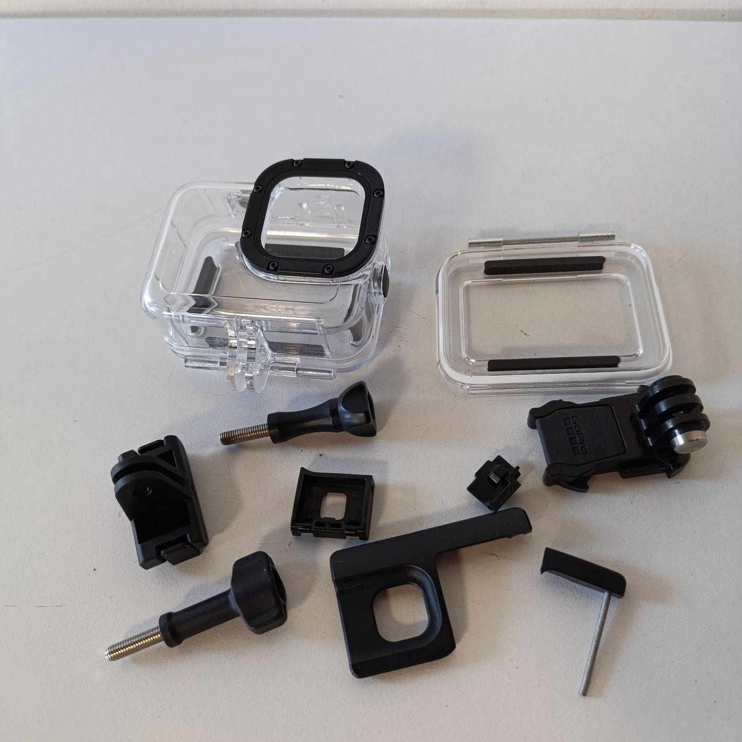 273307 - GOPRO KUTIA MBROJTËSE HERO13/HERO12/HERO11/HERO10/HERO9 - AKSESORI ZYRTAR